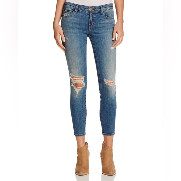 Jbrand Low Rise Crop Skinny in Mischief - Picture 1 of 7